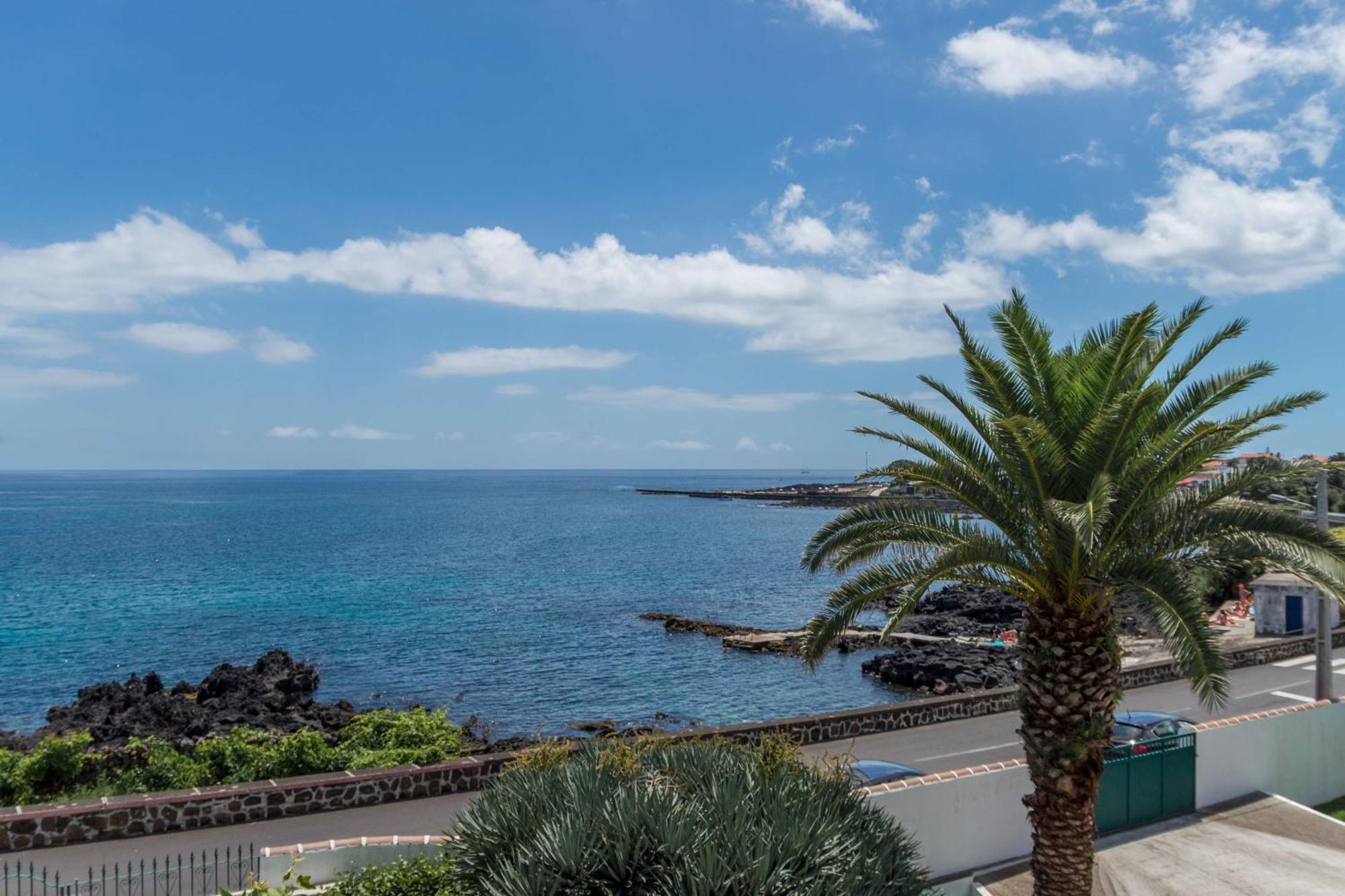 Porto Martins Bay Apartments Al ภายนอก รูปภาพ